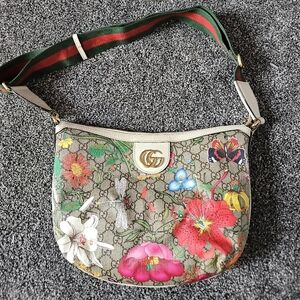 Gucci GG Supreme Monogram Flora Web Small Ophidia Half Moon Hobo
